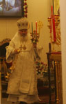 Архиепископ Вениамин на богослужении в Покровском храме