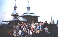 Архиепископ Вениамин с группой гимназистов у храма преп. Сергия Радонежского