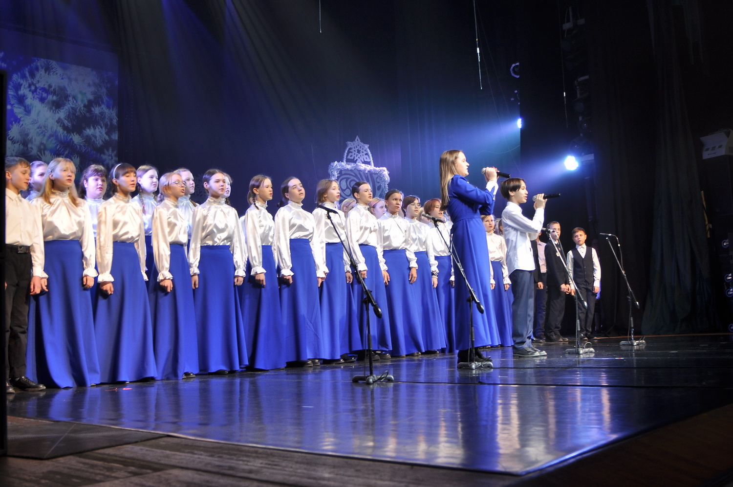Праздничный концерт «Рождество Христово!» прошел в Арсеньеве (+ Фото + Видео)