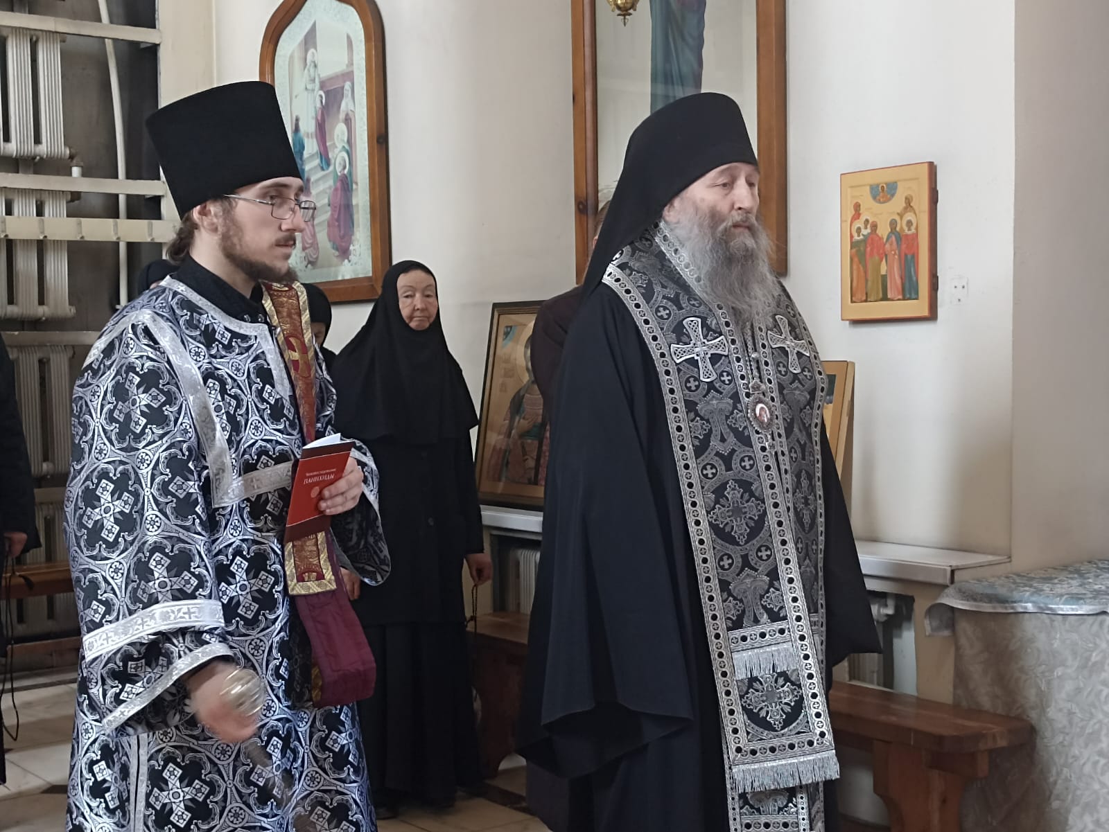 Епископ Арсеньевский и Дальнегорский Гурий совершил литию по монахине Марии (Кузнецовой)