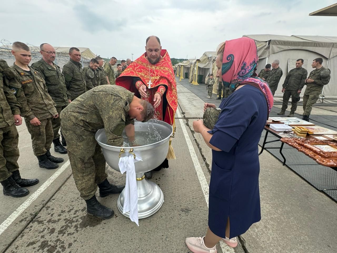 На Сергеевском  полигоне было совершенно Крещение военнослужащих