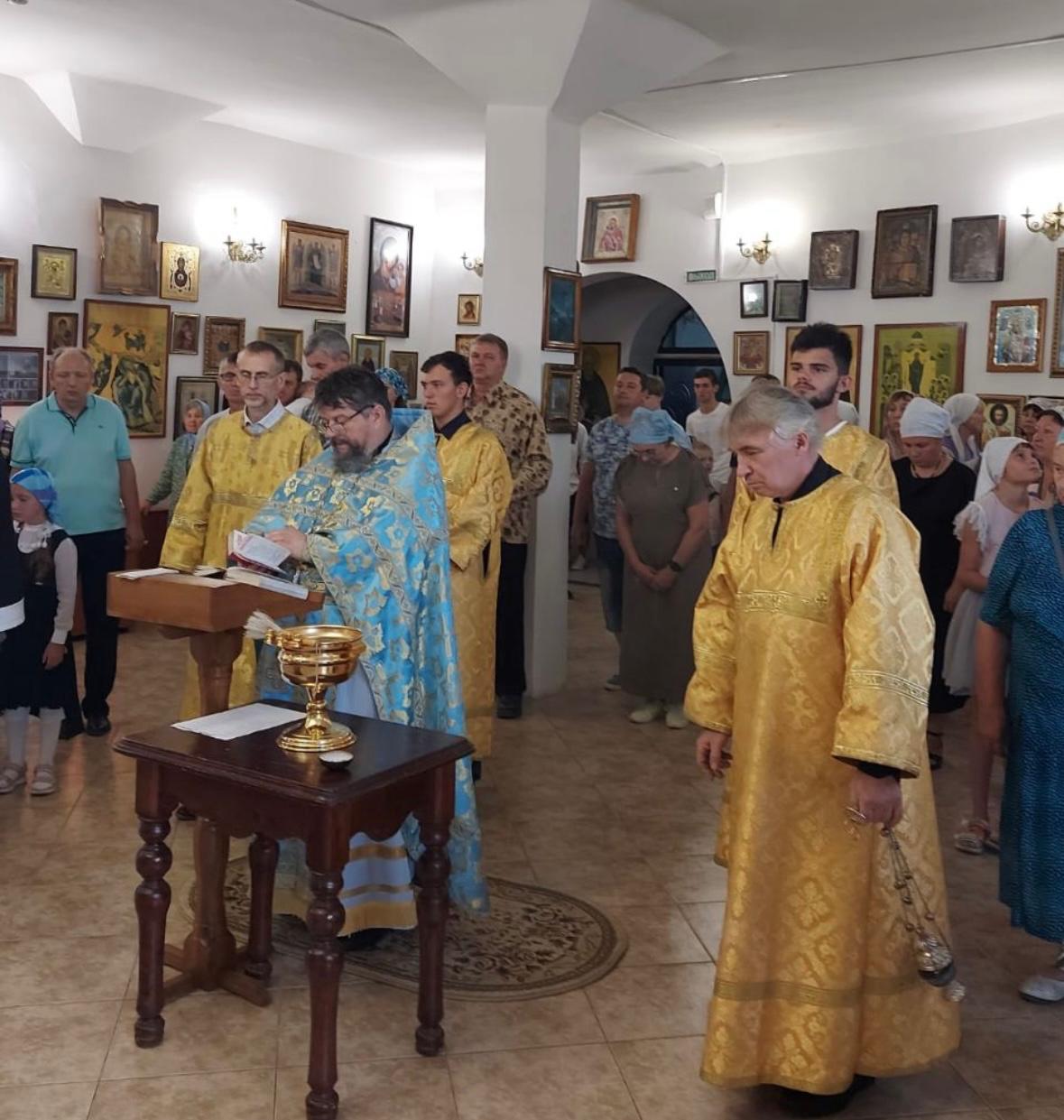  Молебен на начало учебного года в прошёл в Большом Камне.