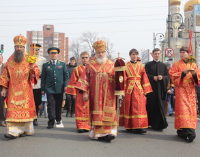Пасхальный крестный ход