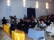 В зале заседаний