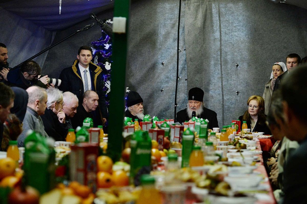 Святейший Патриарх Кирилл посетил «Ангар Спасения» в Москве