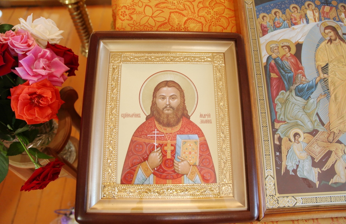 Кавалеровская поэтесса написала стихотворение о святом Андрее Зимине