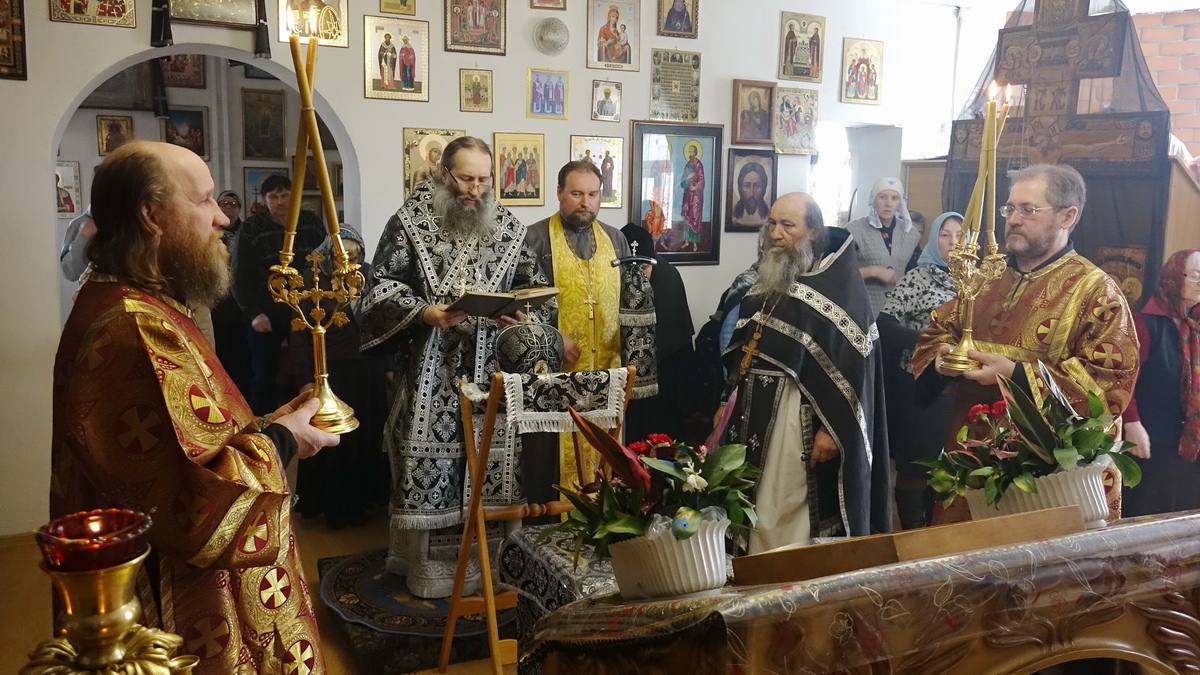 Явление мученика Феодора Тирона в субботу первой седмицы Великого поста