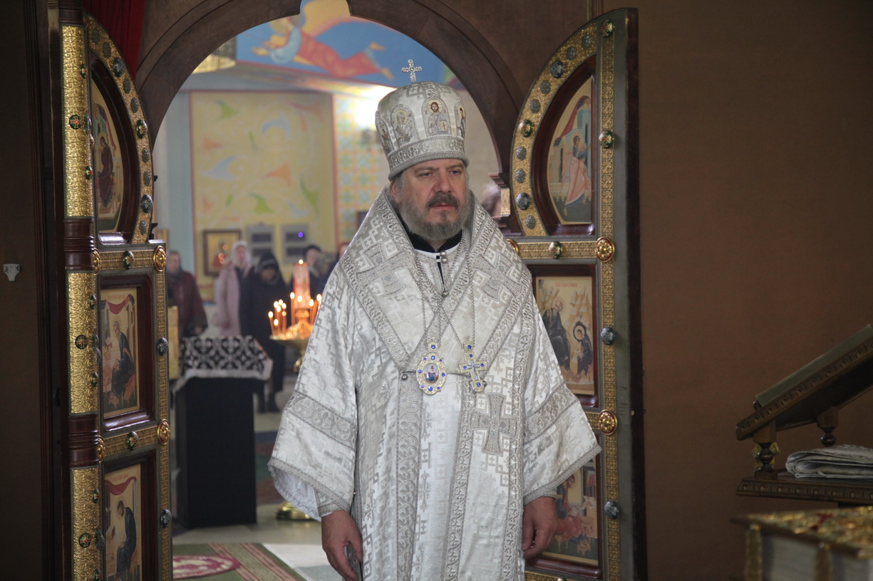 16.04.2021г.В Лазареву субботу епископ Находкинский и Преображенский Николай совершил Божественную литургию в Казанском кафедральном соборе г. Находки.