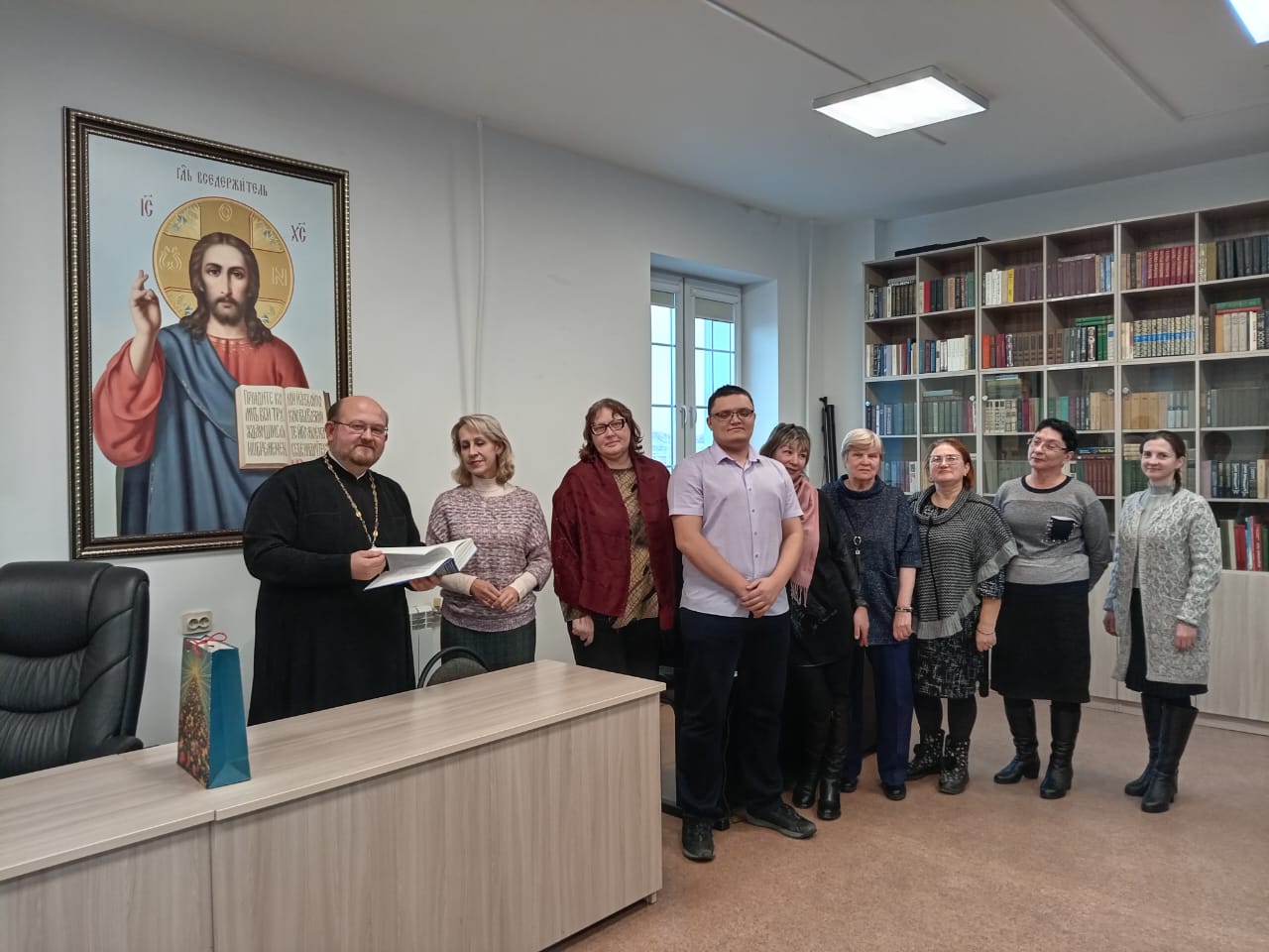 В Находкинской епархии прошла рабочая встреча учителей истории средних общеобразовательных школ.