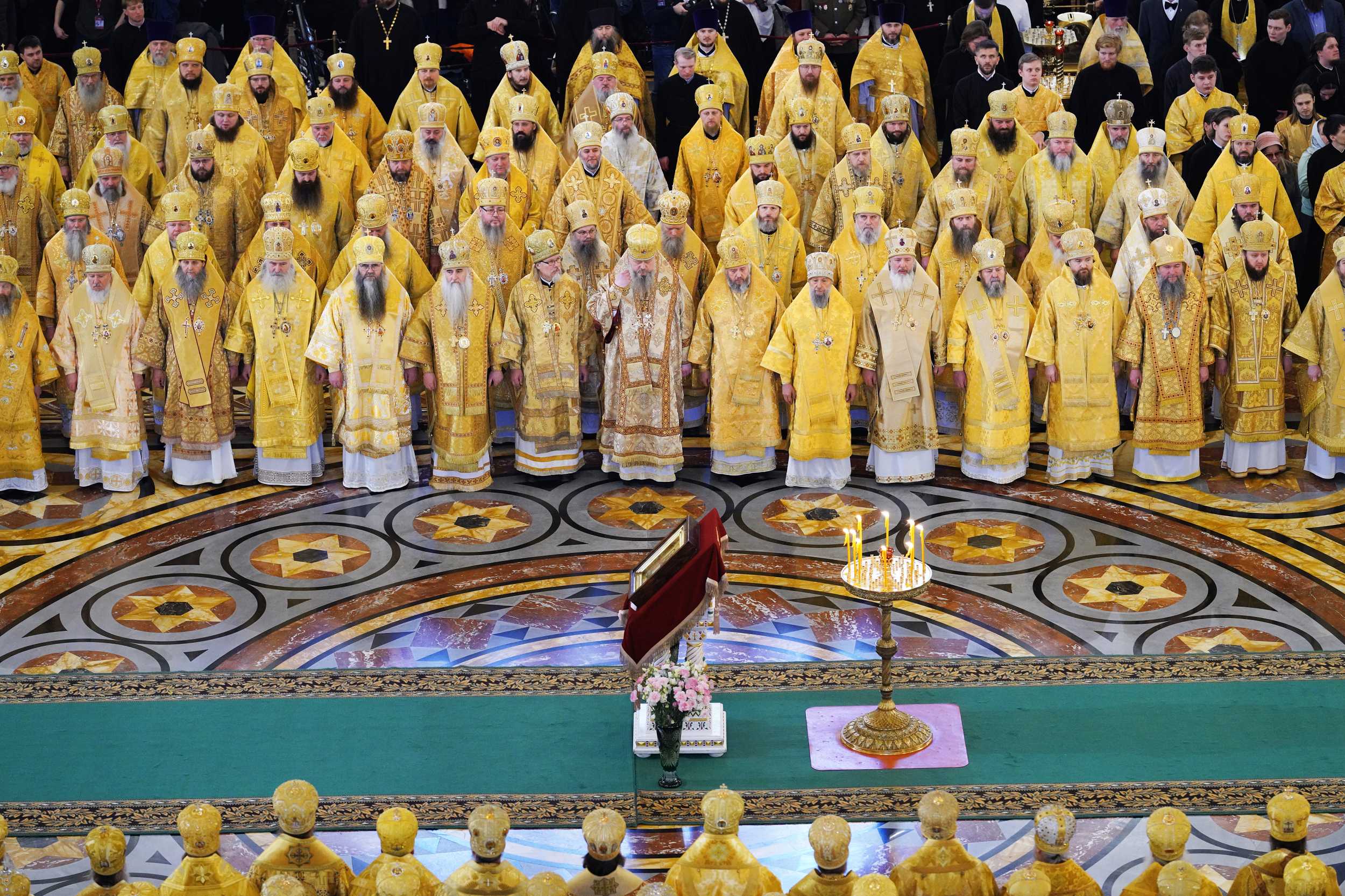 Епископ Арсеньевский и Дальнегорский Гурий принял участие в торжествах, посвященных 14-ой годовщине патриаршей интронизации (+ Фото)