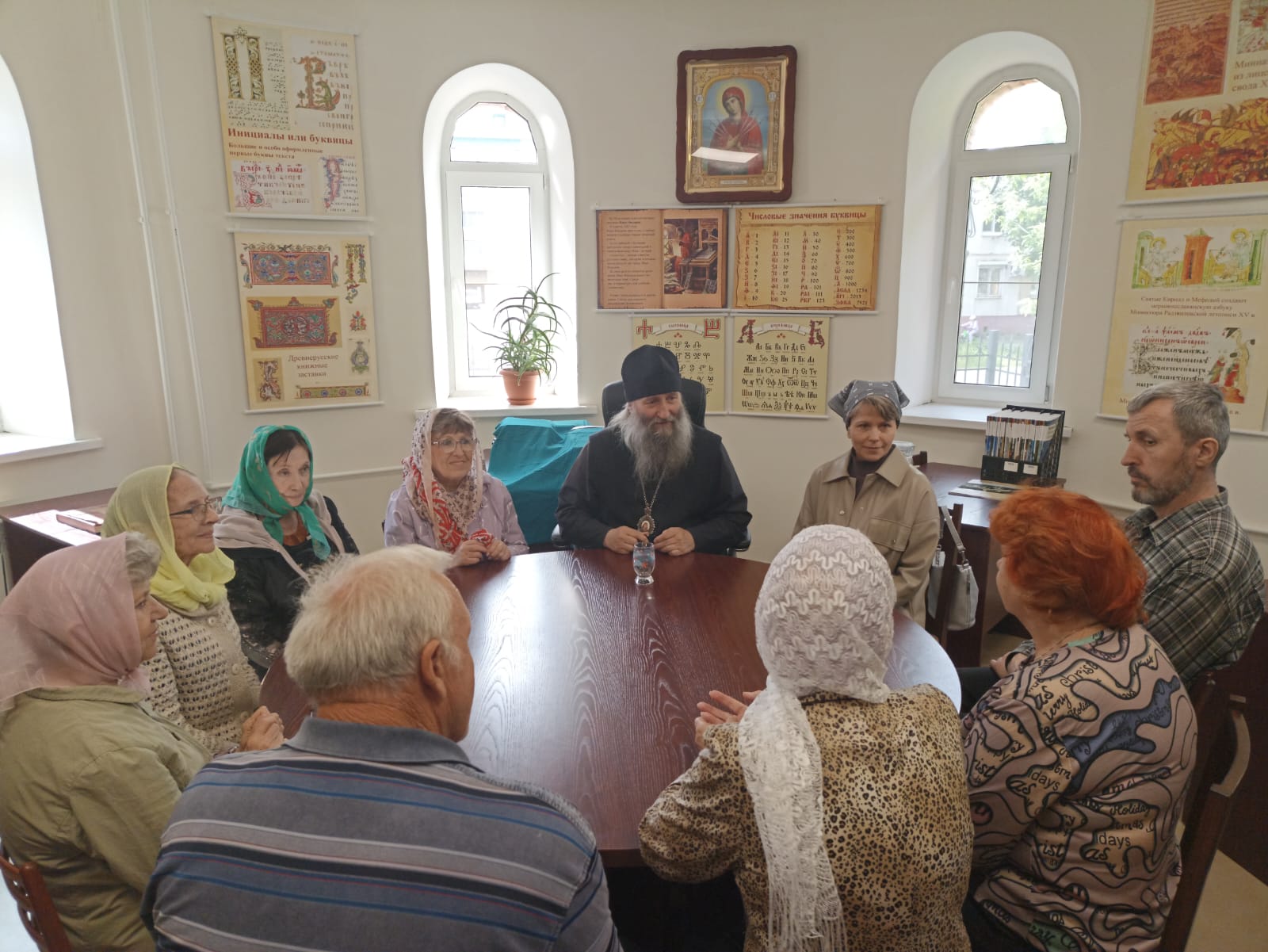 Духовная беседа с прихожанами епископа Арсеньевского и Дальнегорского Гурия