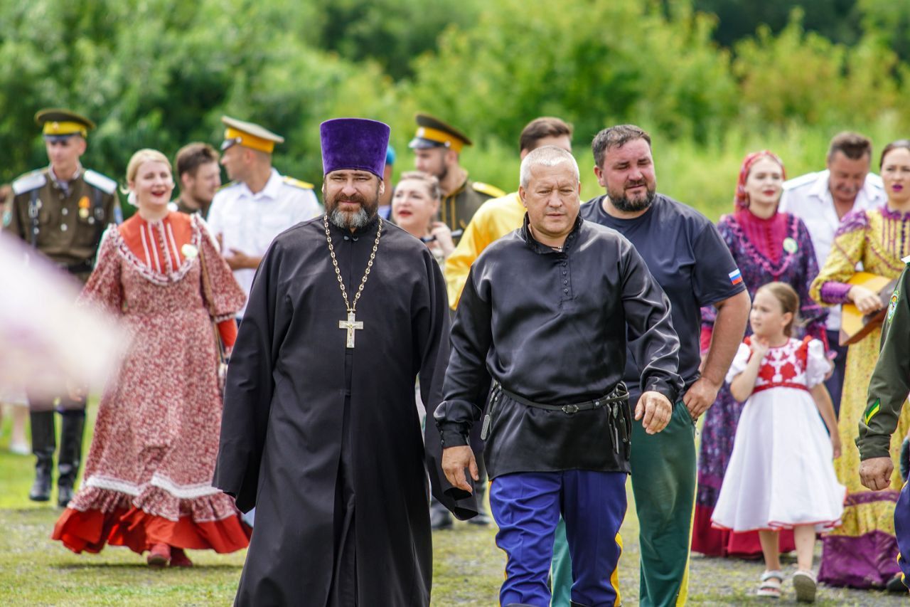 Благочинный Уссурийского благочиния принял участие в фестивале казачьей культуры
