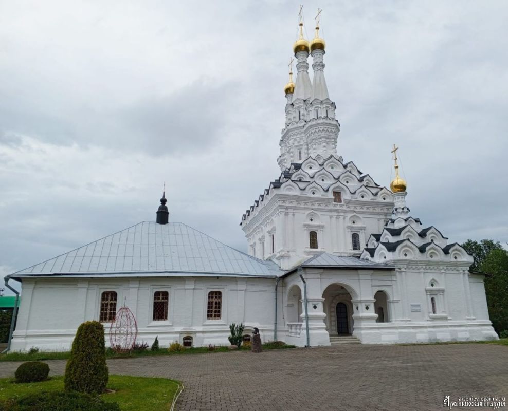 Записки паломника, часть 2: монастыри Смоленской области (+ Фото)