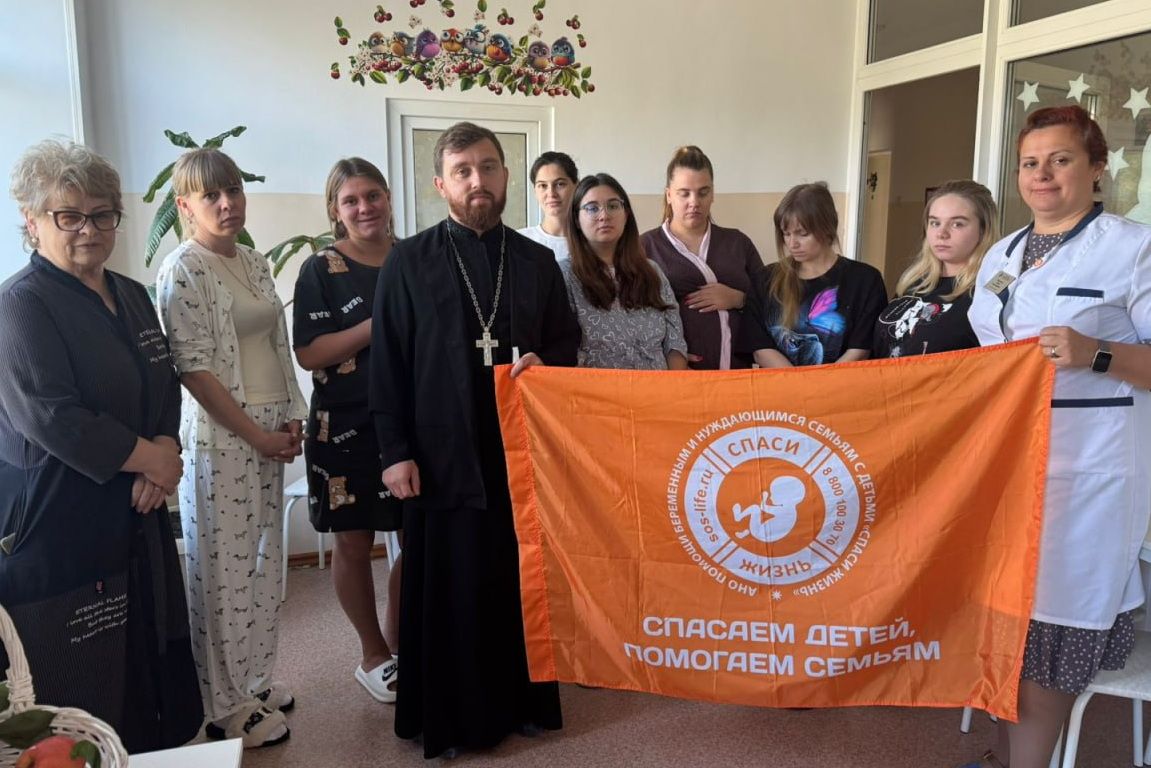 В Уссурийском роддоме начались регулярные молебны