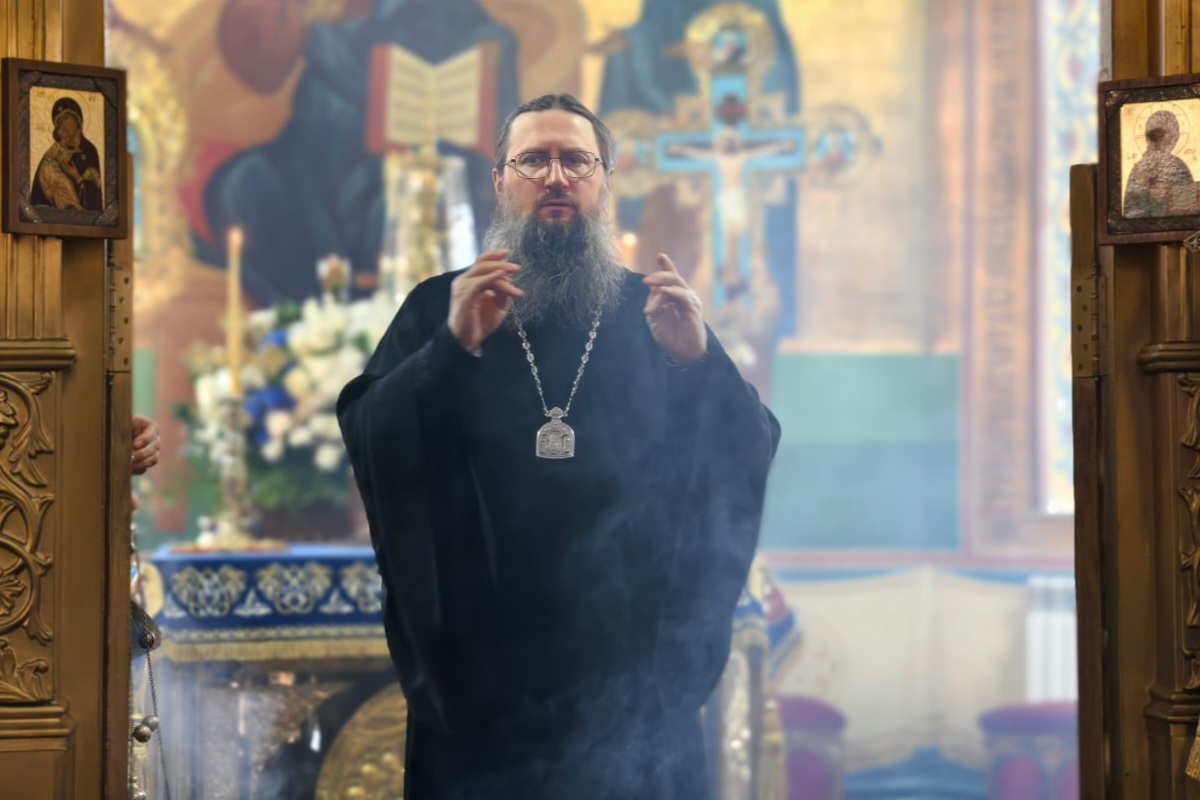 Глава митрополии совершил всенощное бдение в Покровском храме Уссурийска