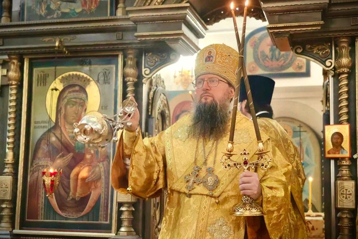 Правящий архиерей возглавил Божественную литургию в Порт-Артурском храме