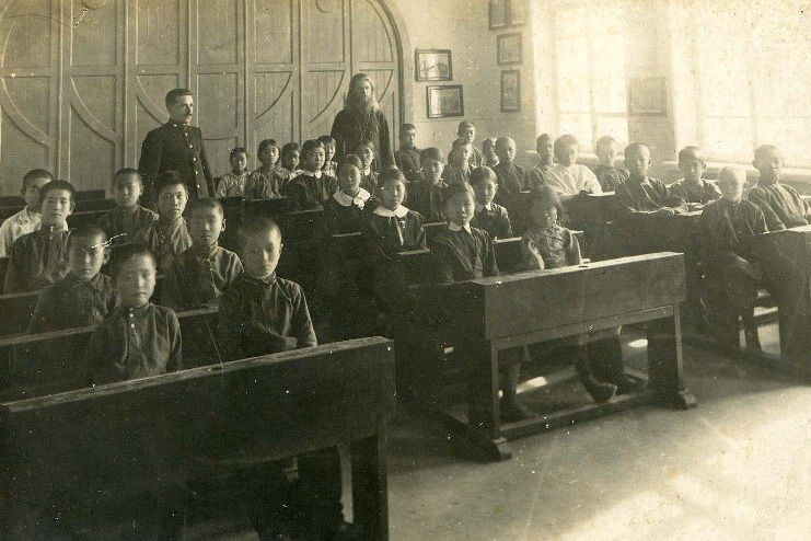 О ЧЕМ ПИШУТ «ВЕДОМОСТИ» В ИЮНЕ-ИЮЛЕ 1908 г.: Миссия среди корейцев имеет некоторый успех - снижается число шаманов и браков в 10-летнем возрасте.
