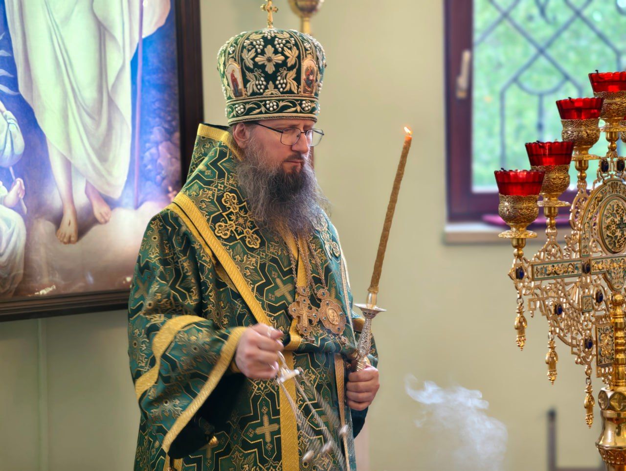 Всенощное бдение престольного праздника храма прп. Серафима Саровского в Уссурийске возглавил правящий архиерей