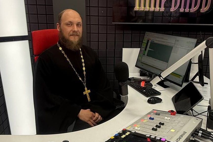 В новом выпуске программы «Мирское» говорят о христианских праздниках и православном календаре