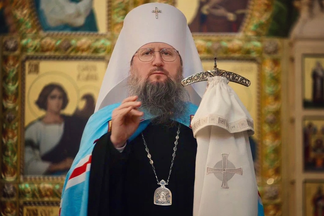 Митрополит Павел совершил всенощное бдение в главном храме Приморья