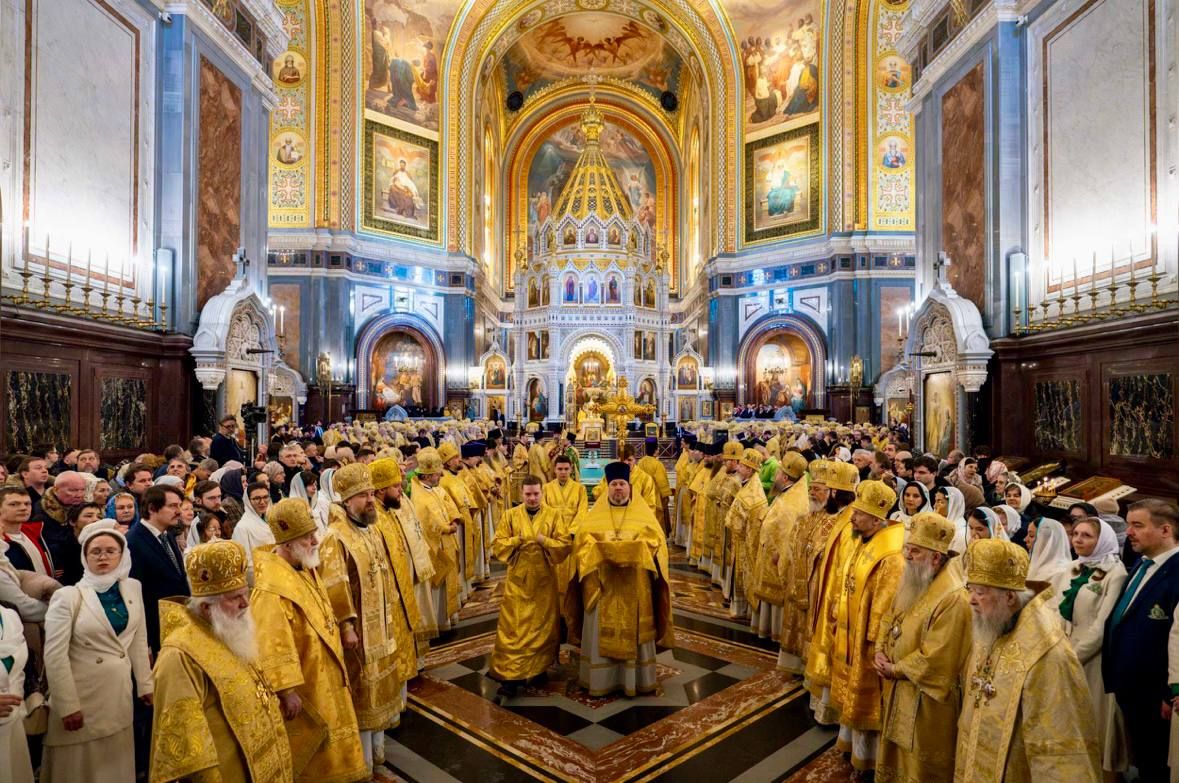 Глава Приморской митрополии принял участие в торжествах, посвященных годовщине интронизации Святейшего Патриарха Московского и всея Руси Кирилла