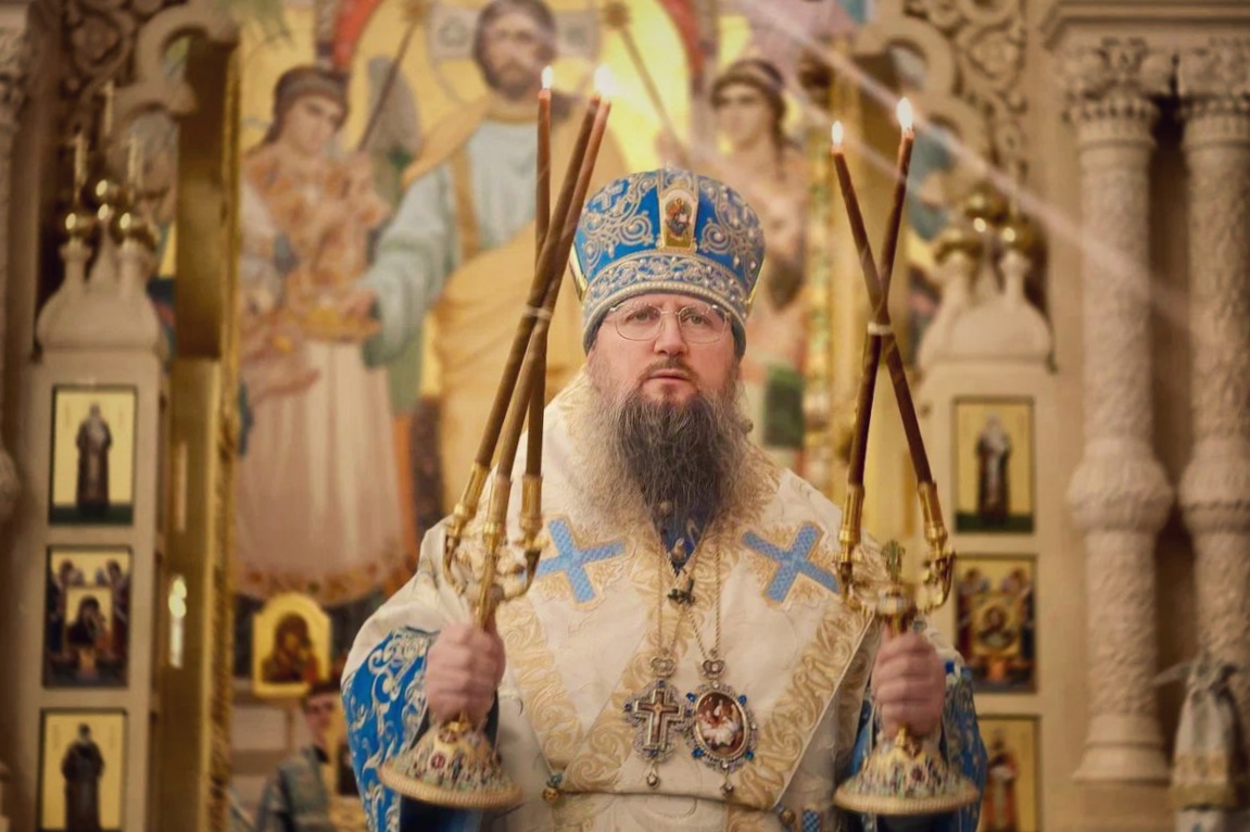 Глава Приморской митрополии возглавил всенощное бдение в канун праздника Сретения Господня