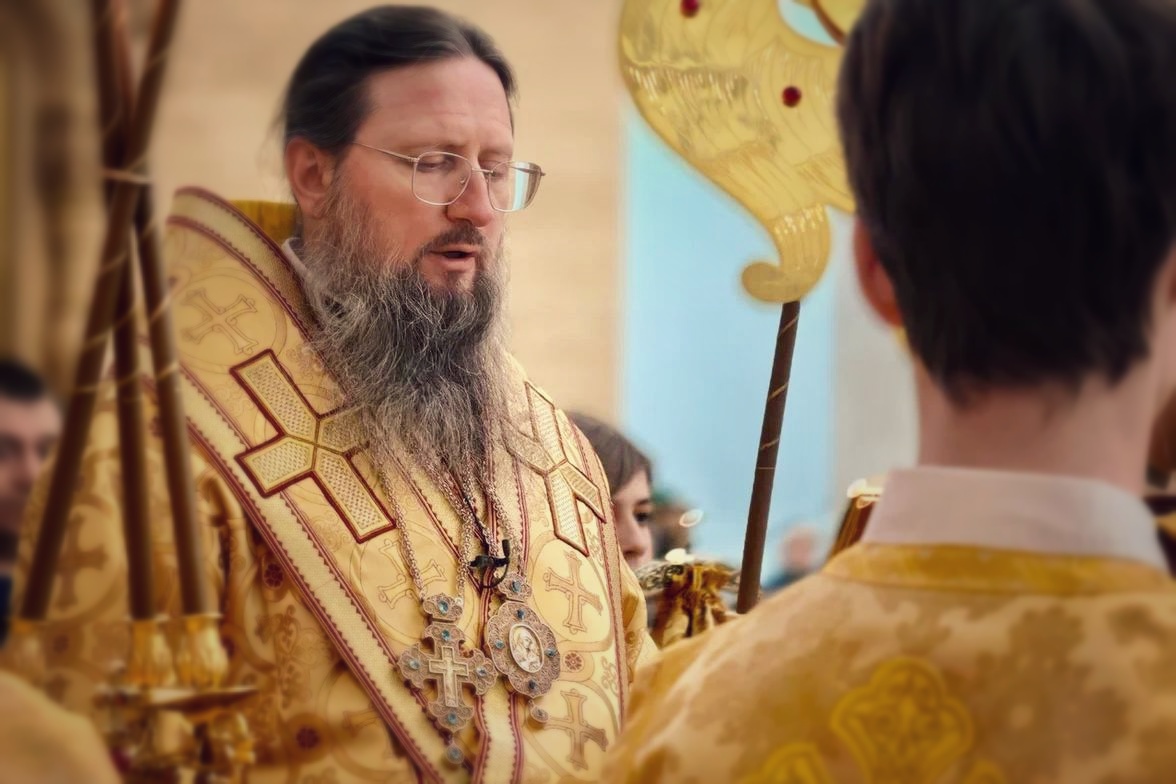 Всенощное бдение в главном храме Приморья совершил митрополит Павел