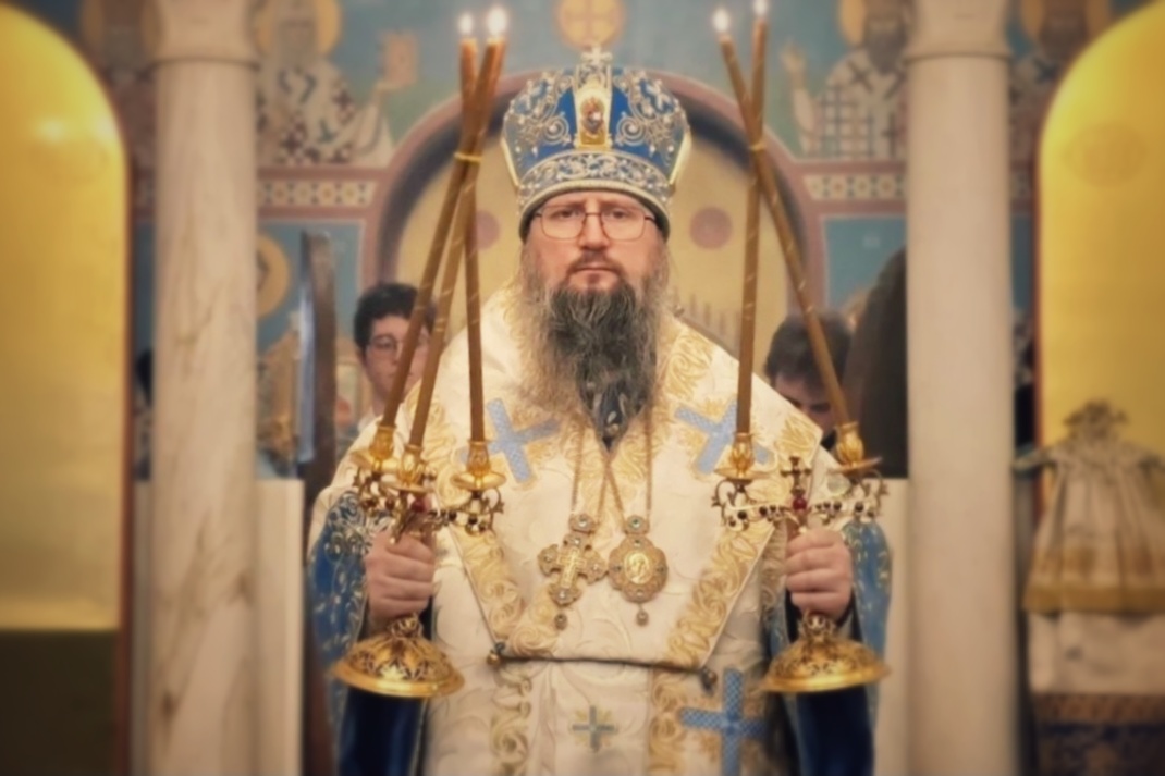 Правящий архиерей совершил богослужение Субботы Акафиста в Казанском храме Владивостока