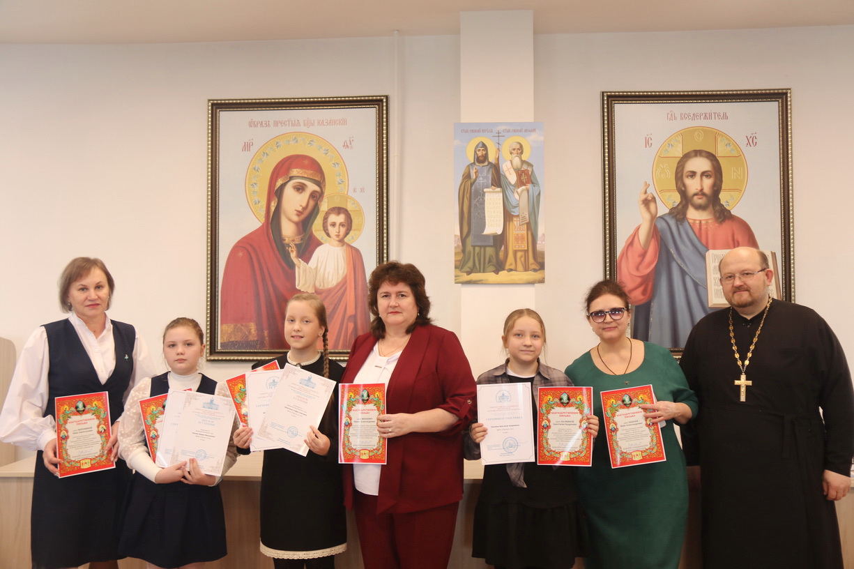 В Духовно-просветительском центре Находкинской епархии прошел праздник, посвященный Дню православной книги.