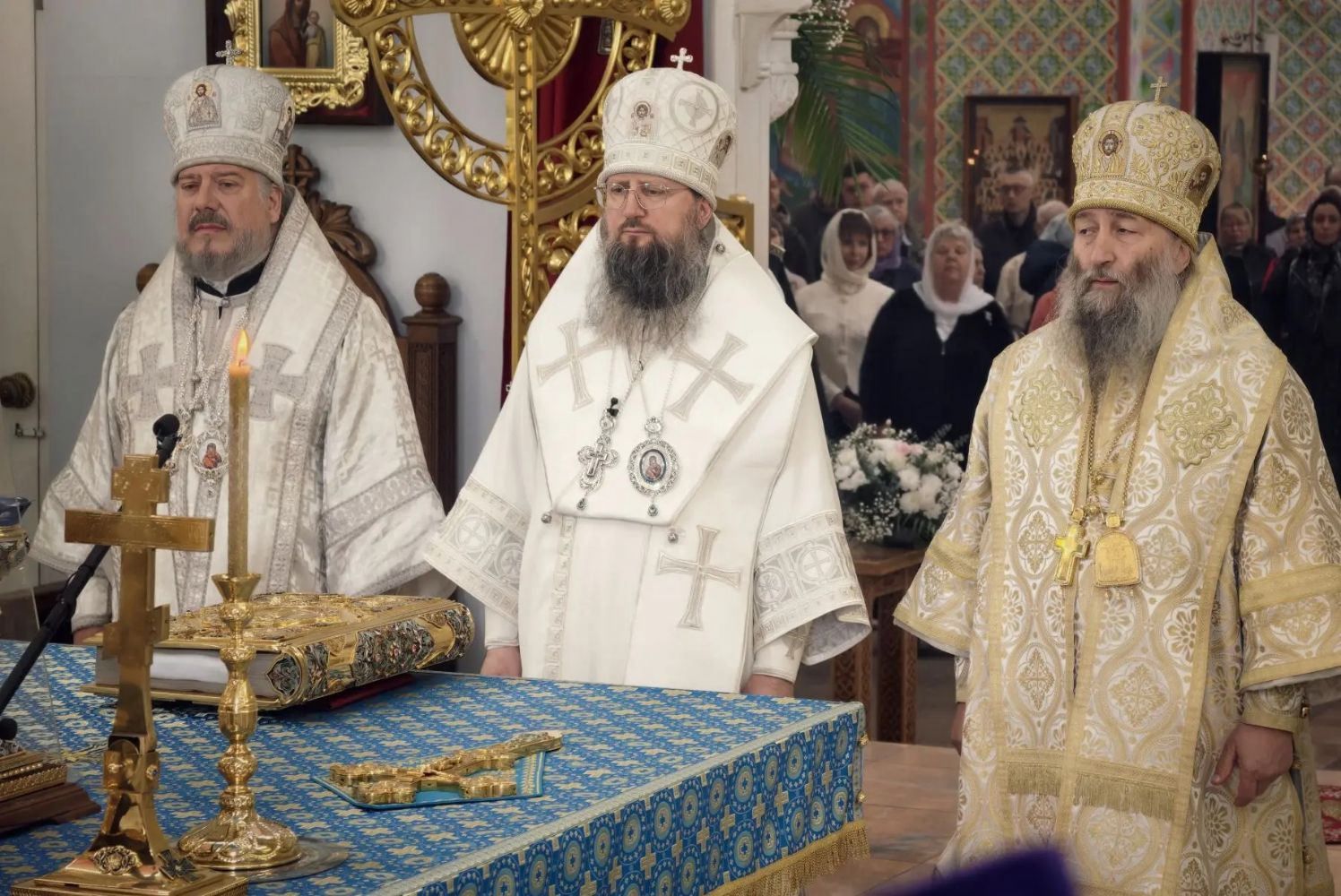 Торжественное богослужение в Казанском соборе Находки: глава митрополии возглавил праздничную Литургию